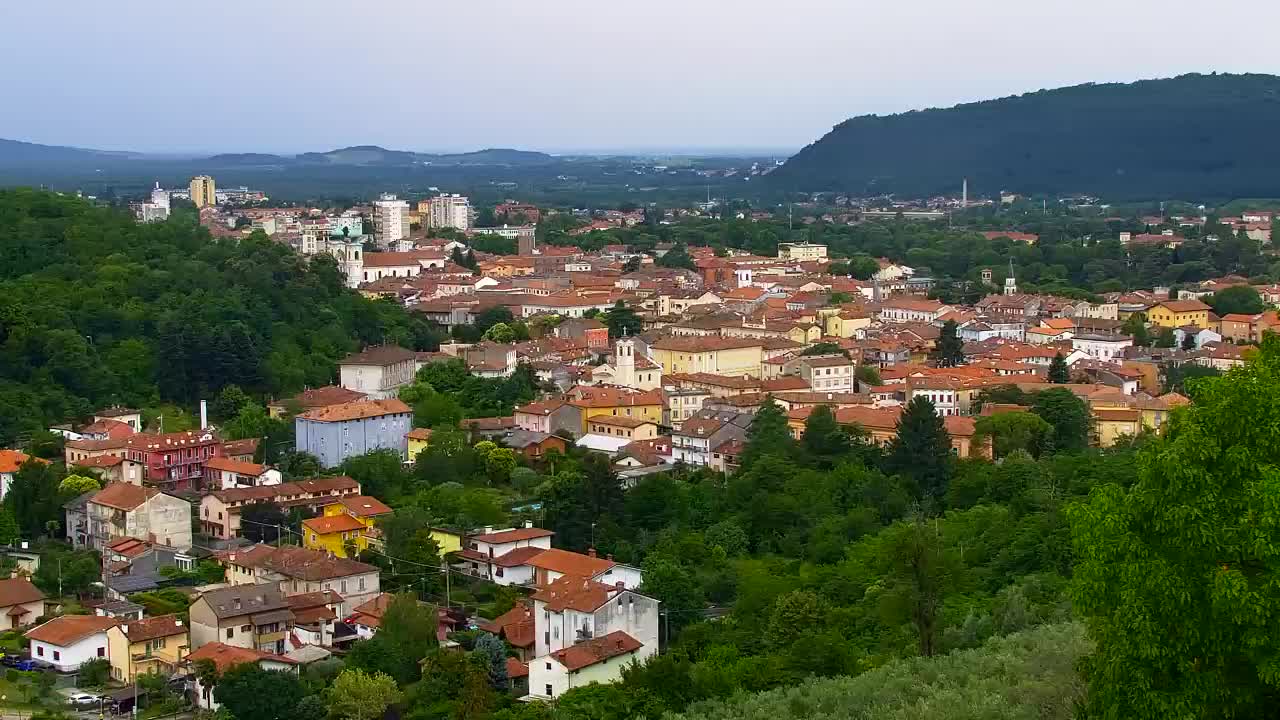 Nova Gorica et Gorizia : Vue Imprenable depuis le Monastère Franciscain de Kostanjevica