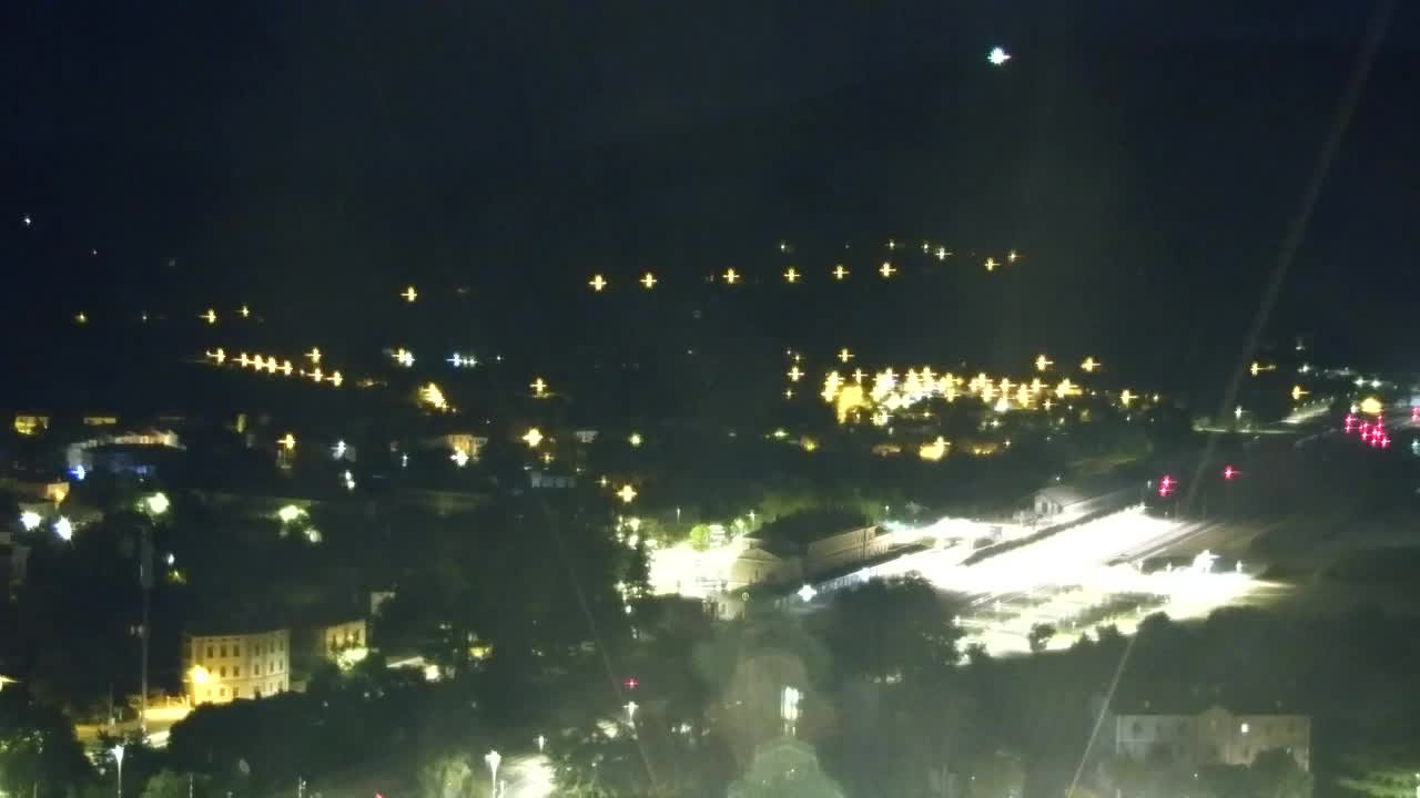 Nova Gorica e Gorizia: Panorama Mozzafiato dal Convento Francescano di Castagnevizza