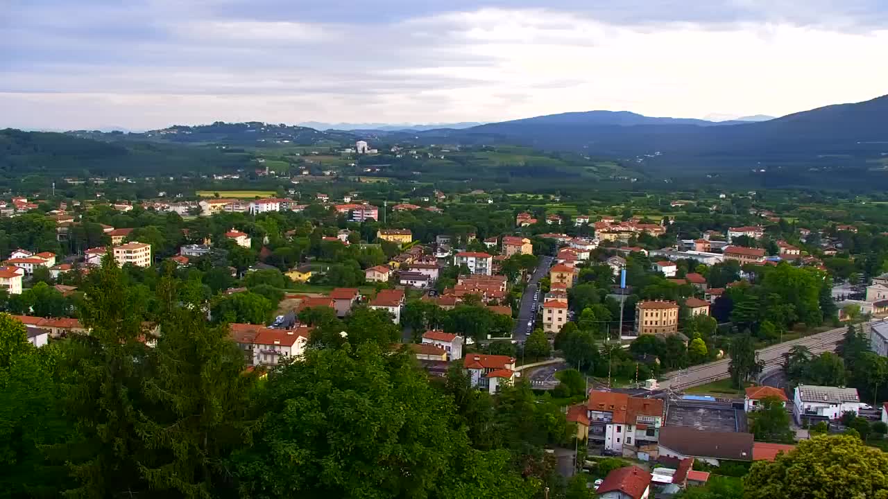 Nova Gorica et Gorizia : Vue Imprenable depuis le Monastère Franciscain de Kostanjevica