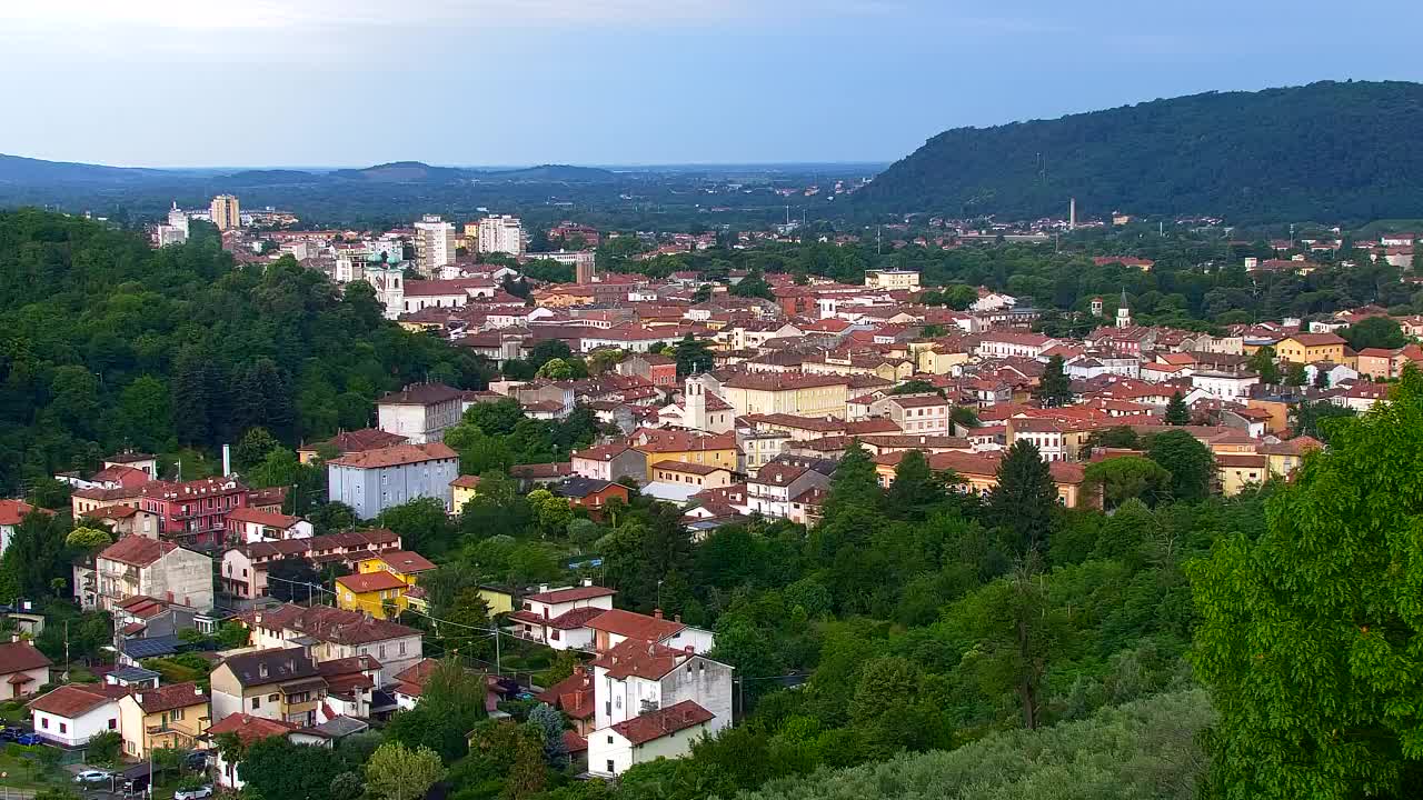 Nova Gorica in Gorica: Čudovit Razgled iz Frančiškanskega Samostana Kostanjevica