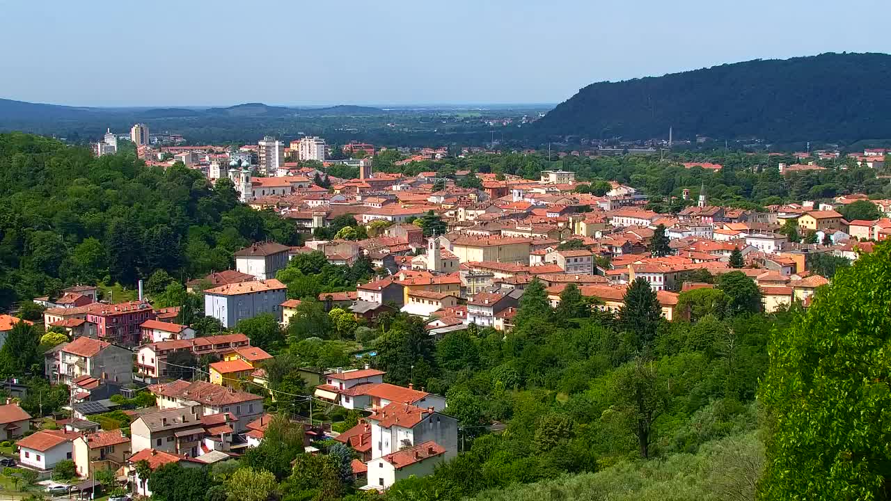 Nova Gorica y Gorizia: Impresionantes Vistas desde el Monasterio Franciscano de Kostanjevica