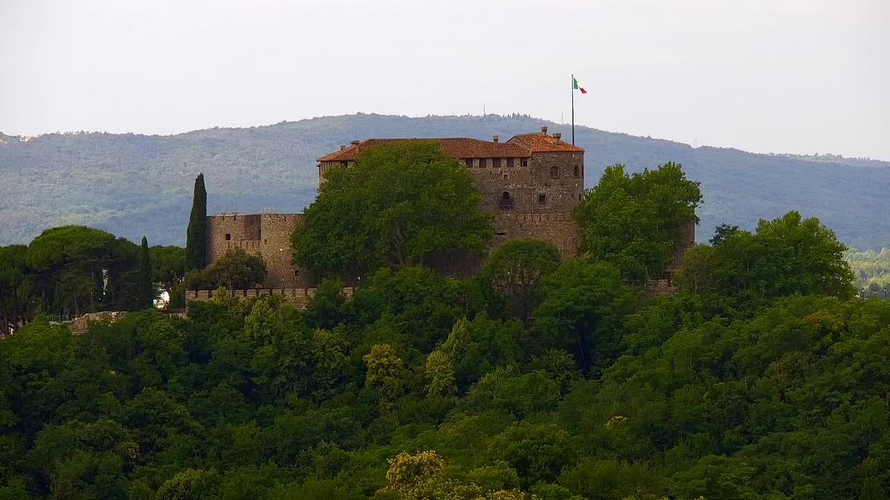 Nova Gorica und Görz: Atemberaubende Aussicht vom Franziskanerkloster Kostanjevica