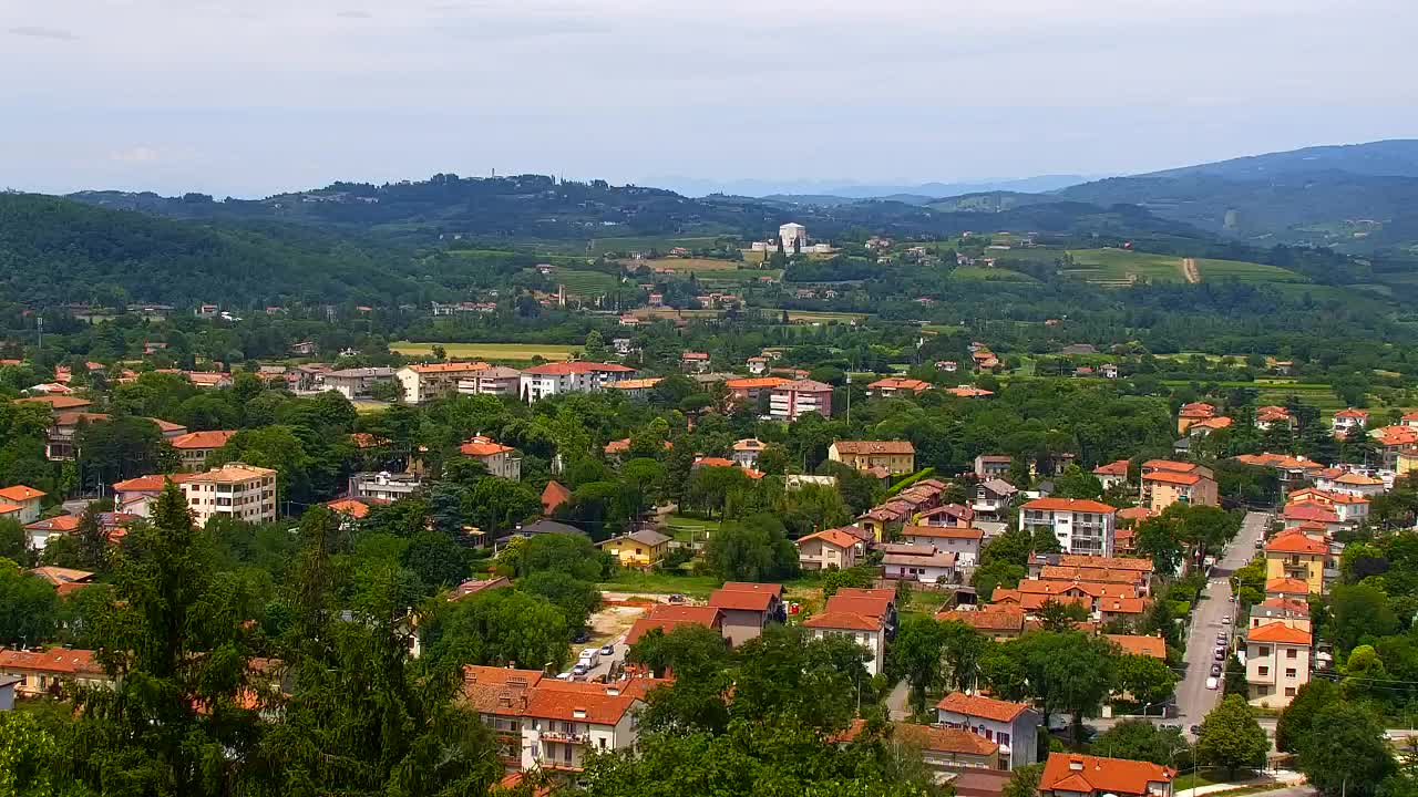 Nova Gorica and Gorizia: Stunning Views from Kostanjevica Franciscan Monaster