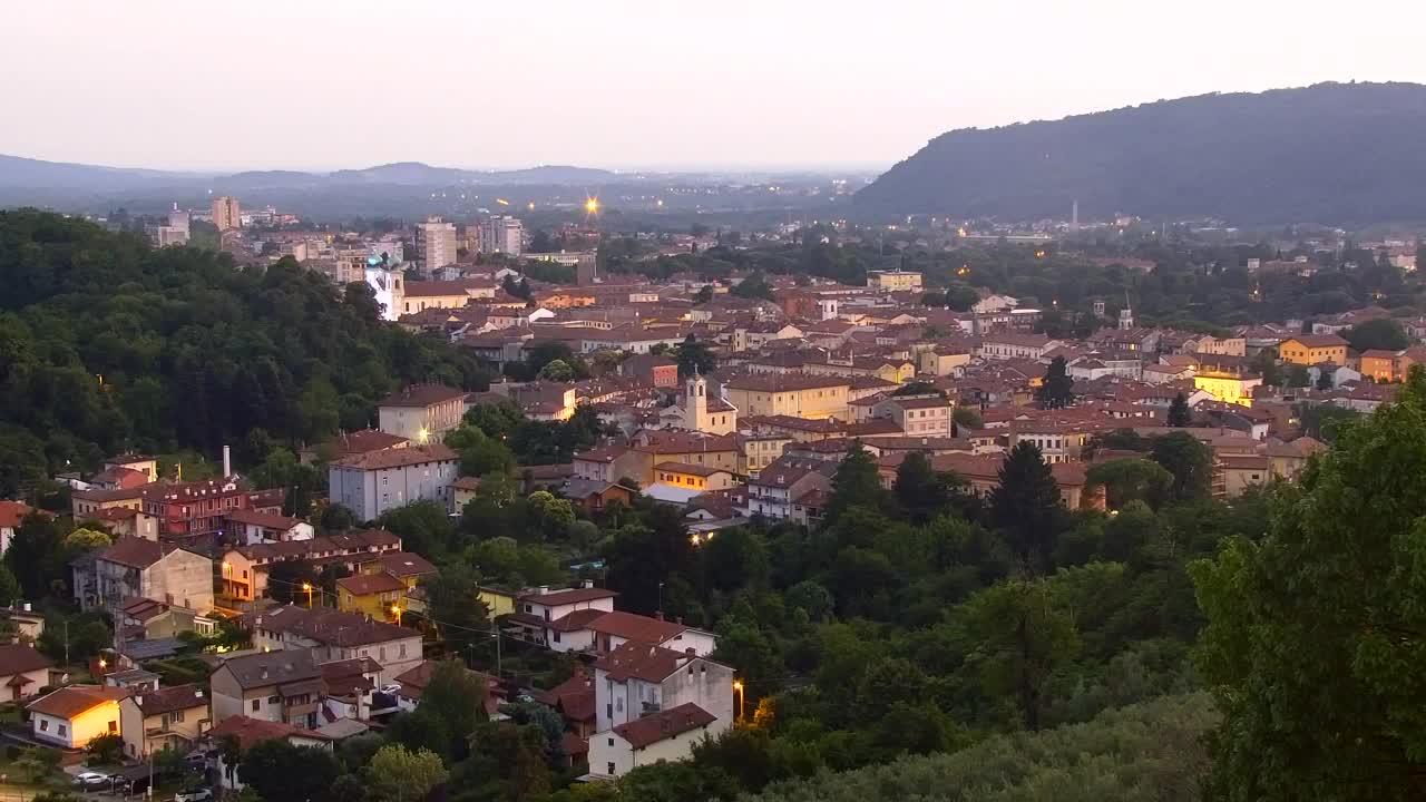 Nova Gorica in Gorica: Čudovit Razgled iz Frančiškanskega Samostana Kostanjevica
