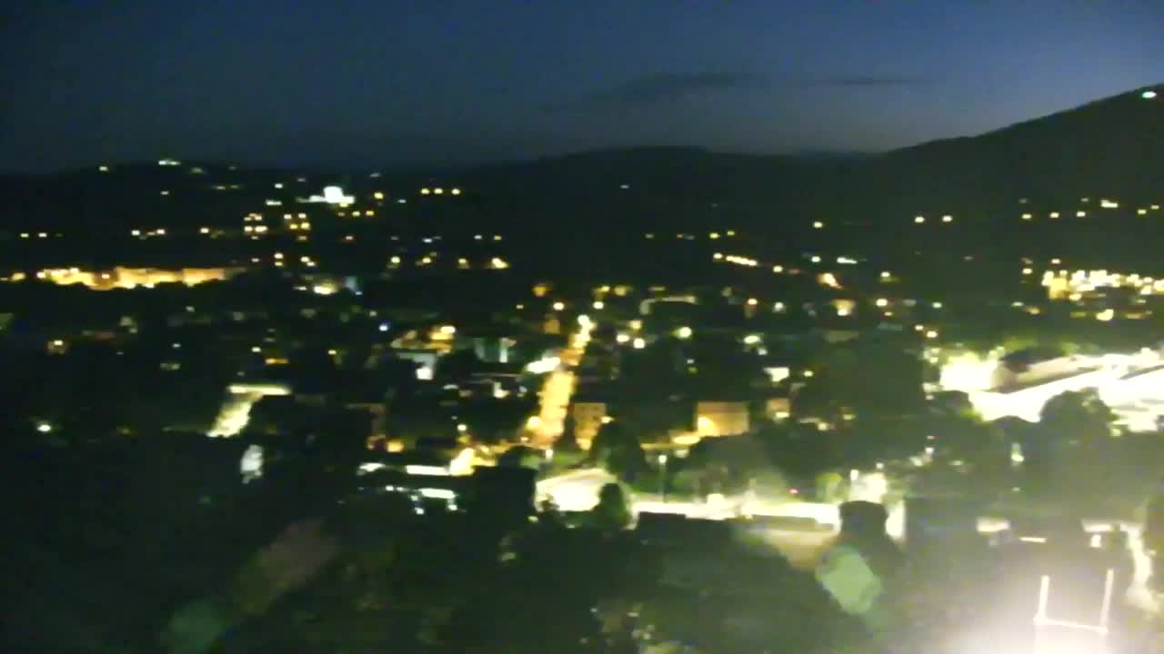 Nova Gorica e Gorizia: Panorama Mozzafiato dal Convento Francescano di Castagnevizza