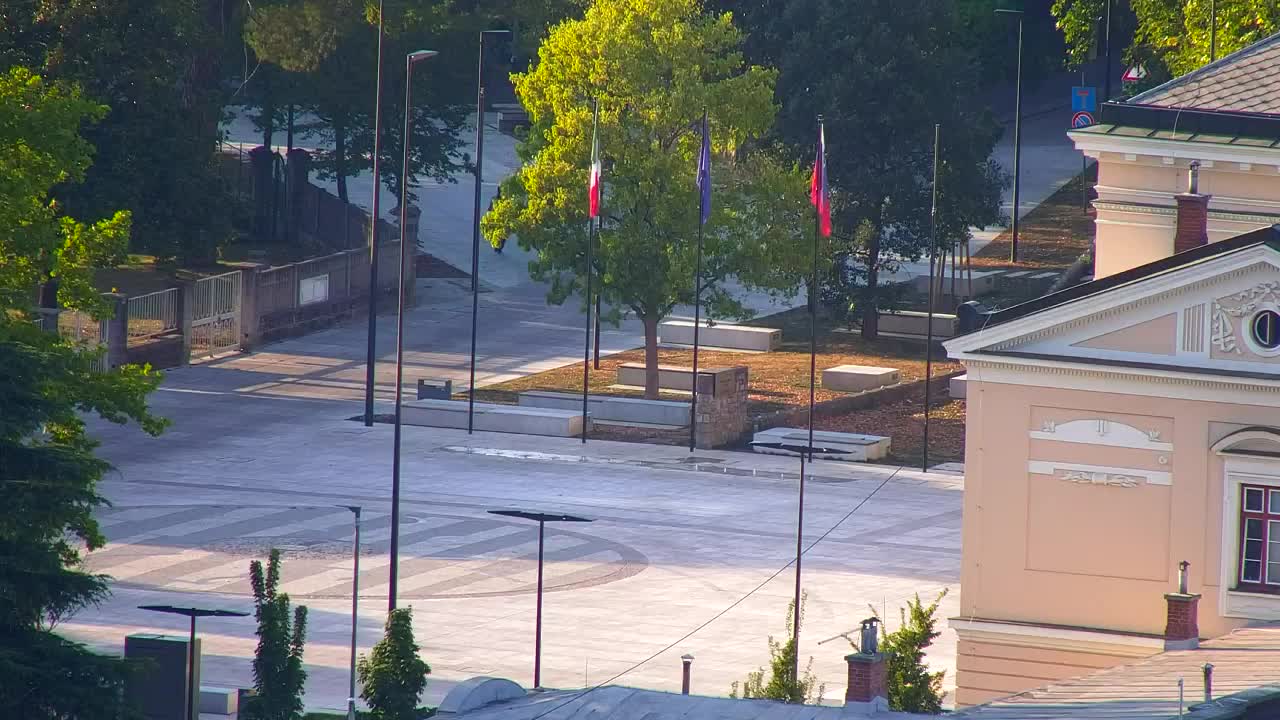 Nova Gorica in Gorica: Čudovit Razgled iz Frančiškanskega Samostana Kostanjevica