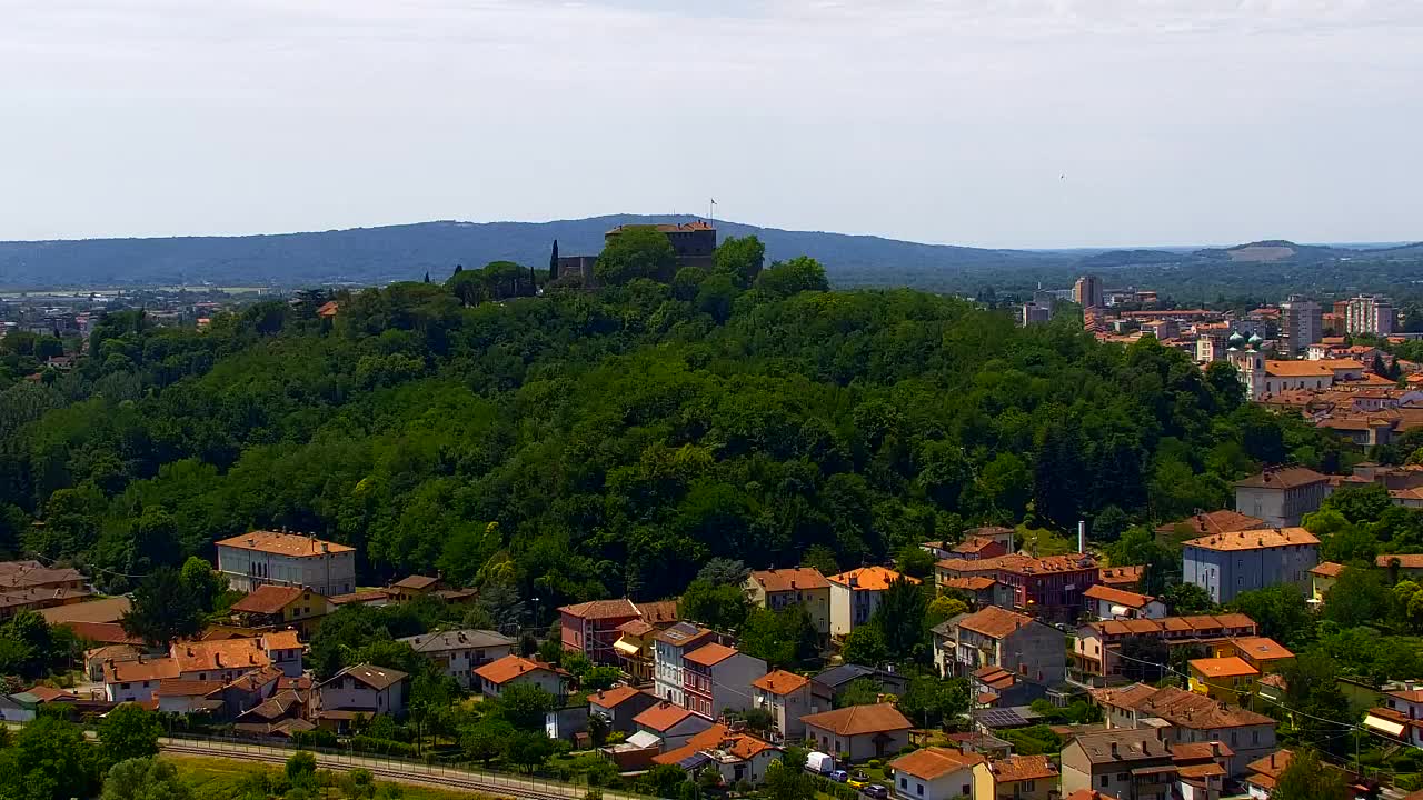 Nova Gorica e Gorizia: Panorama Mozzafiato dal Convento Francescano di Castagnevizza