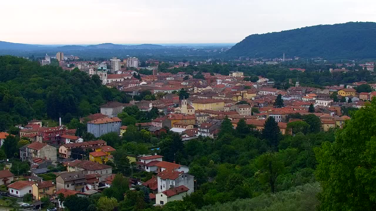 Nova Gorica und Görz: Atemberaubende Aussicht vom Franziskanerkloster Kostanjevica