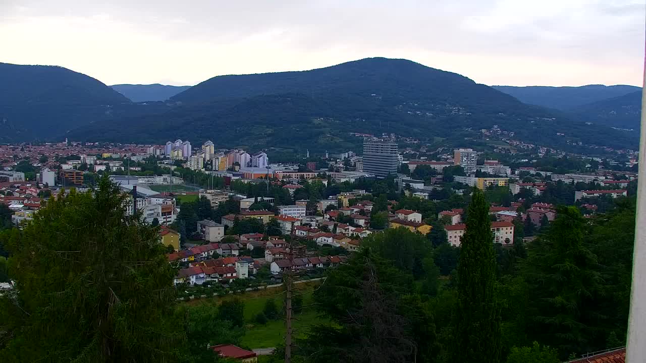 Nova Gorica y Gorizia: Impresionantes Vistas desde el Monasterio Franciscano de Kostanjevica