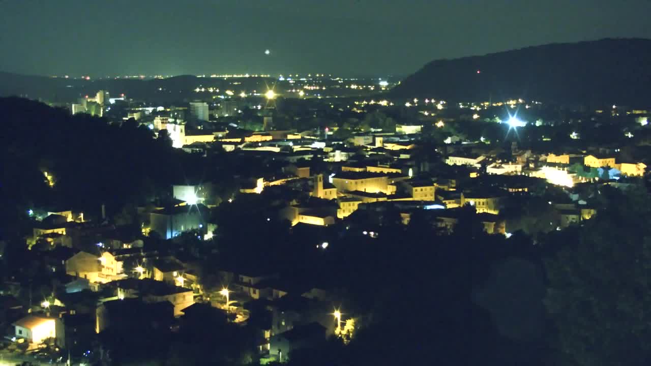 Nova Gorica i Gorica: Prekrasan Pogled iz Franjevačkog Samostana Kostanjevica