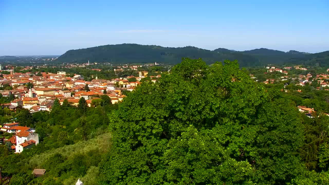 Nova Gorica und Görz: Atemberaubende Aussicht vom Franziskanerkloster Kostanjevica