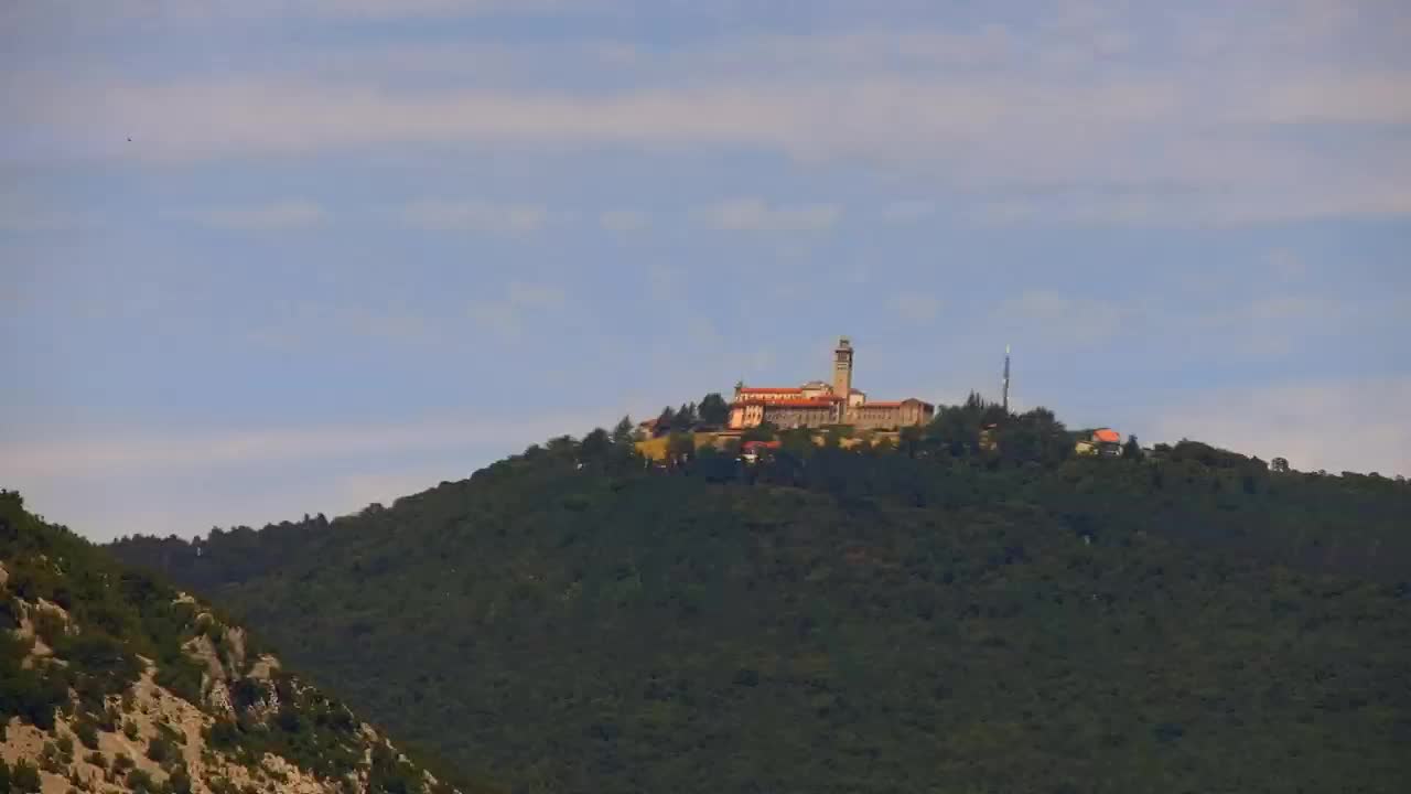 Nova Gorica i Gorica: Prekrasan Pogled iz Franjevačkog Samostana Kostanjevica