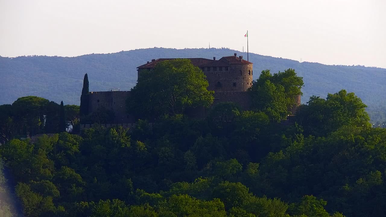 Nova Gorica und Görz: Atemberaubende Aussicht vom Franziskanerkloster Kostanjevica