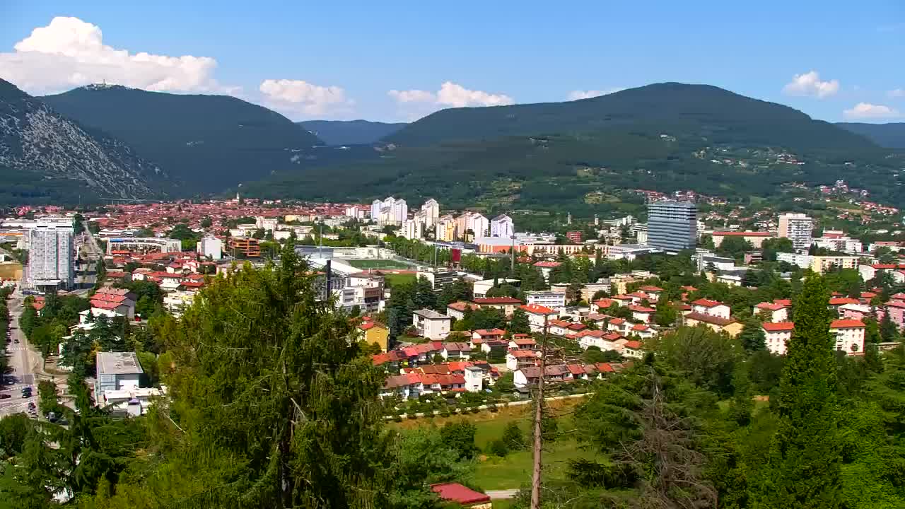 Nova Gorica y Gorizia: Impresionantes Vistas desde el Monasterio Franciscano de Kostanjevica