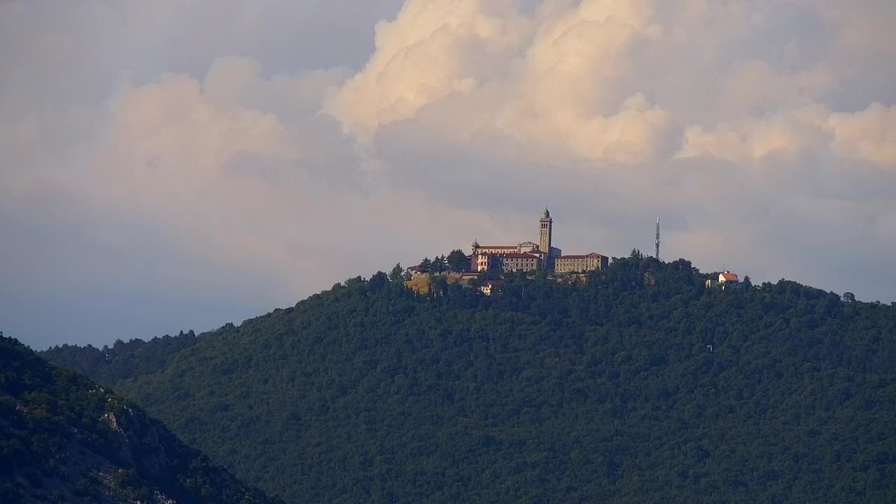 Nova Gorica in Gorica: Čudovit Razgled iz Frančiškanskega Samostana Kostanjevica