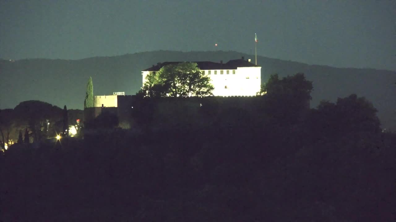 Nova Gorica e Gorizia: Panorama Mozzafiato dal Convento Francescano di Castagnevizza