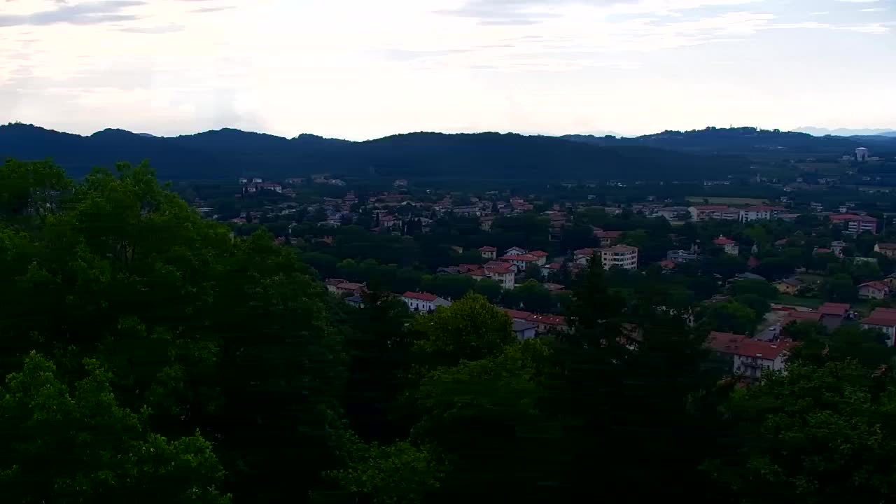 Nova Gorica i Gorica: Prekrasan Pogled iz Franjevačkog Samostana Kostanjevica