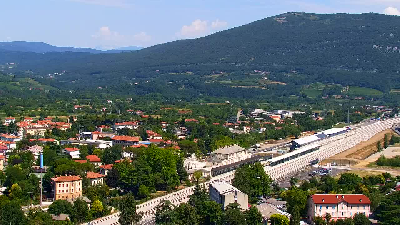 Nova Gorica y Gorizia: Impresionantes Vistas desde el Monasterio Franciscano de Kostanjevica