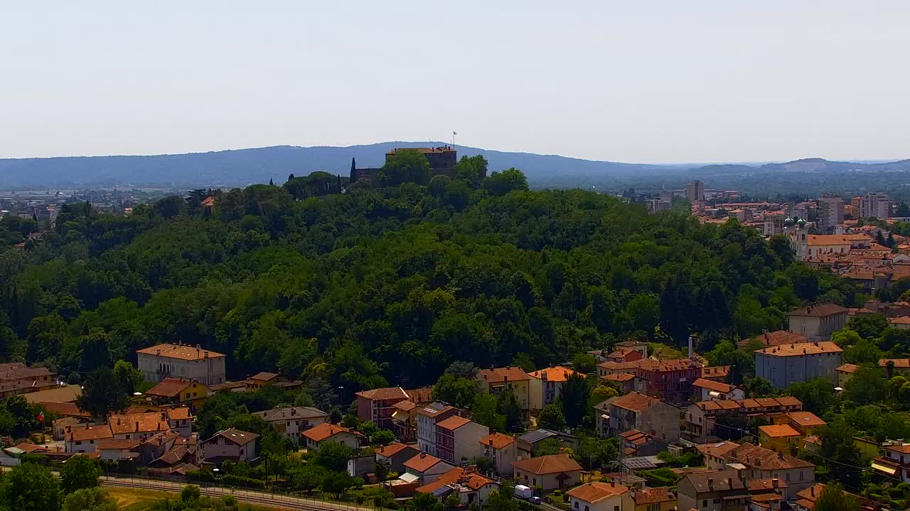 Nova Gorica i Gorica: Prekrasan Pogled iz Franjevačkog Samostana Kostanjevica