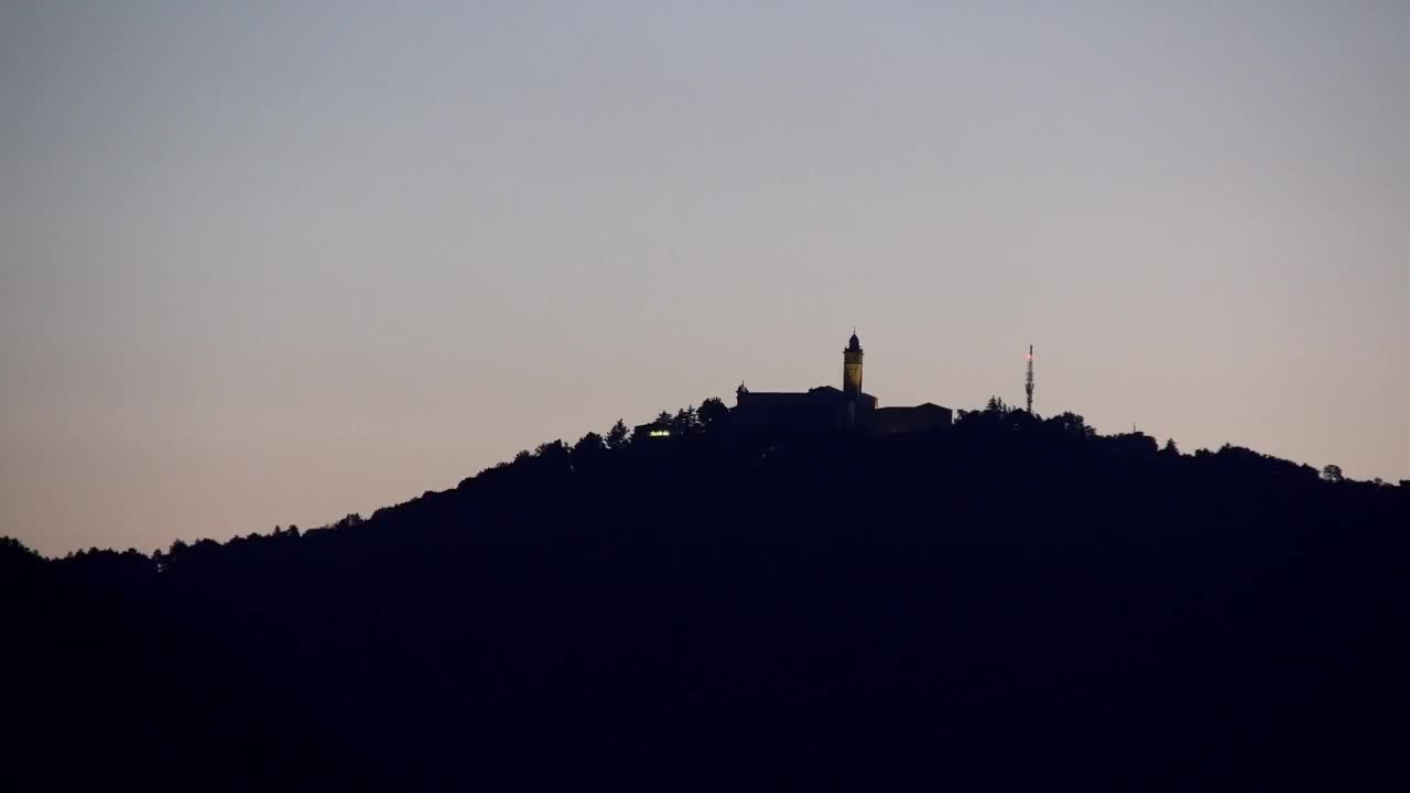 Nova Gorica y Gorizia: Impresionantes Vistas desde el Monasterio Franciscano de Kostanjevica