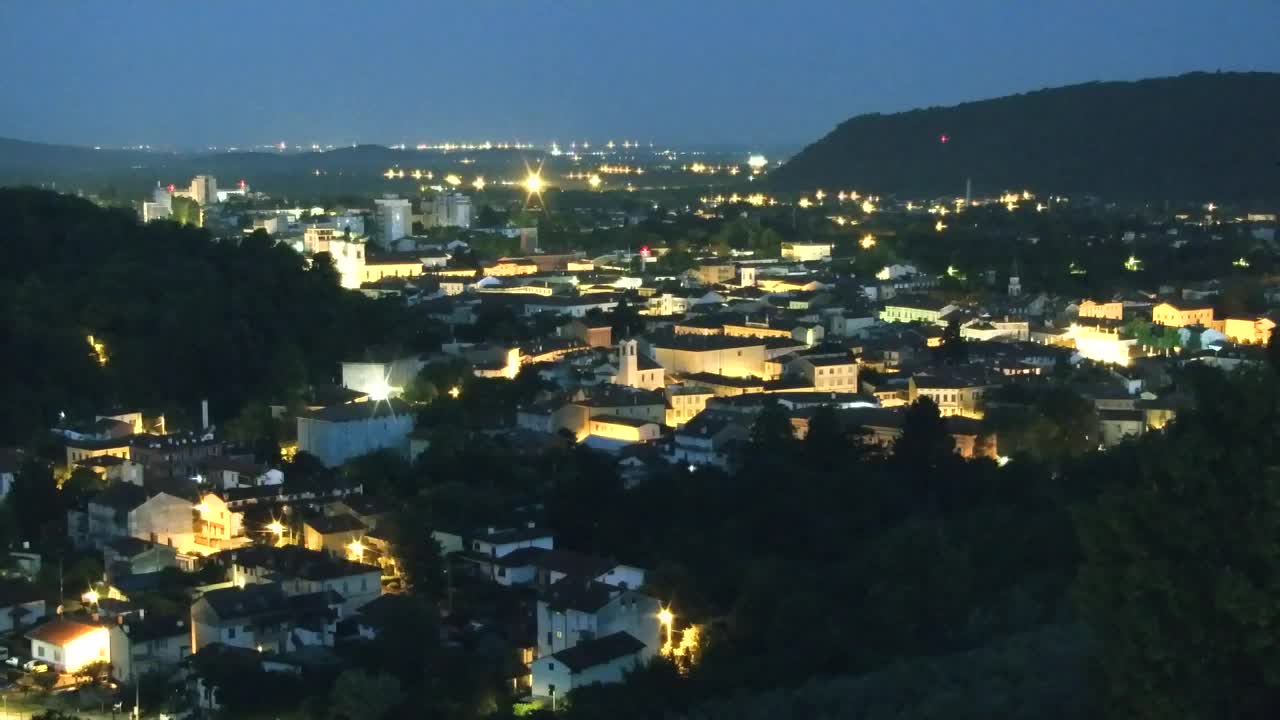 Nova Gorica i Gorica: Prekrasan Pogled iz Franjevačkog Samostana Kostanjevica