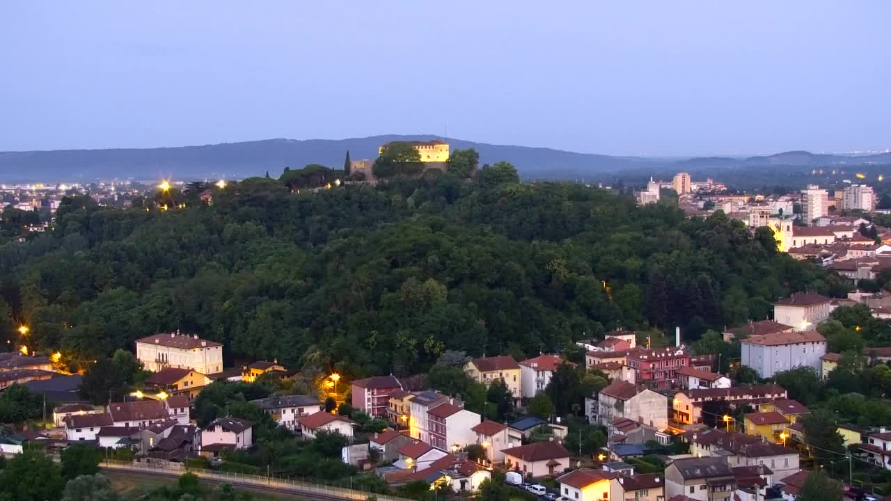 Nova Gorica in Gorica: Čudovit Razgled iz Frančiškanskega Samostana Kostanjevica