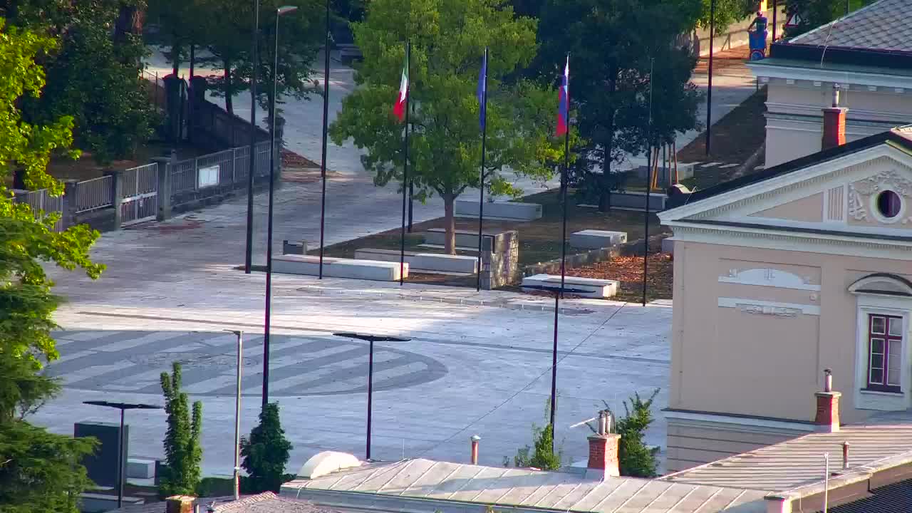 Nova Gorica i Gorica: Prekrasan Pogled iz Franjevačkog Samostana Kostanjevica