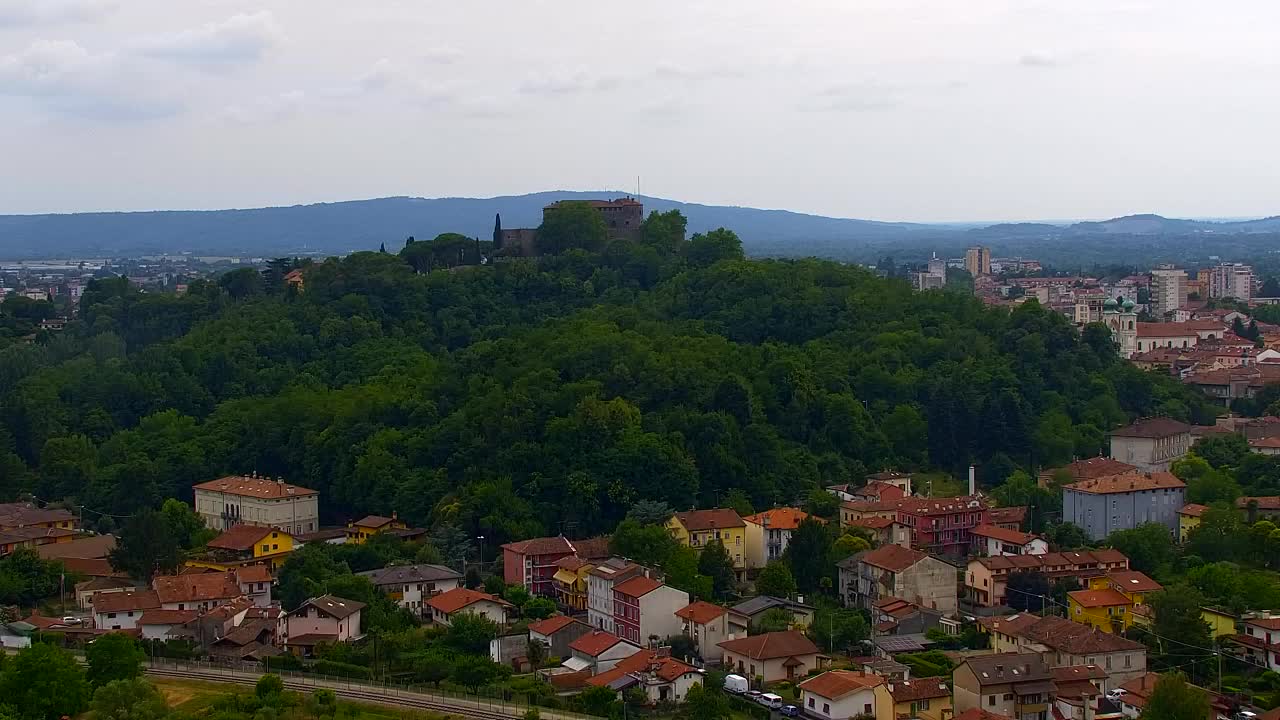 Nova Gorica e Gorizia: Panorama Mozzafiato dal Convento Francescano di Castagnevizza