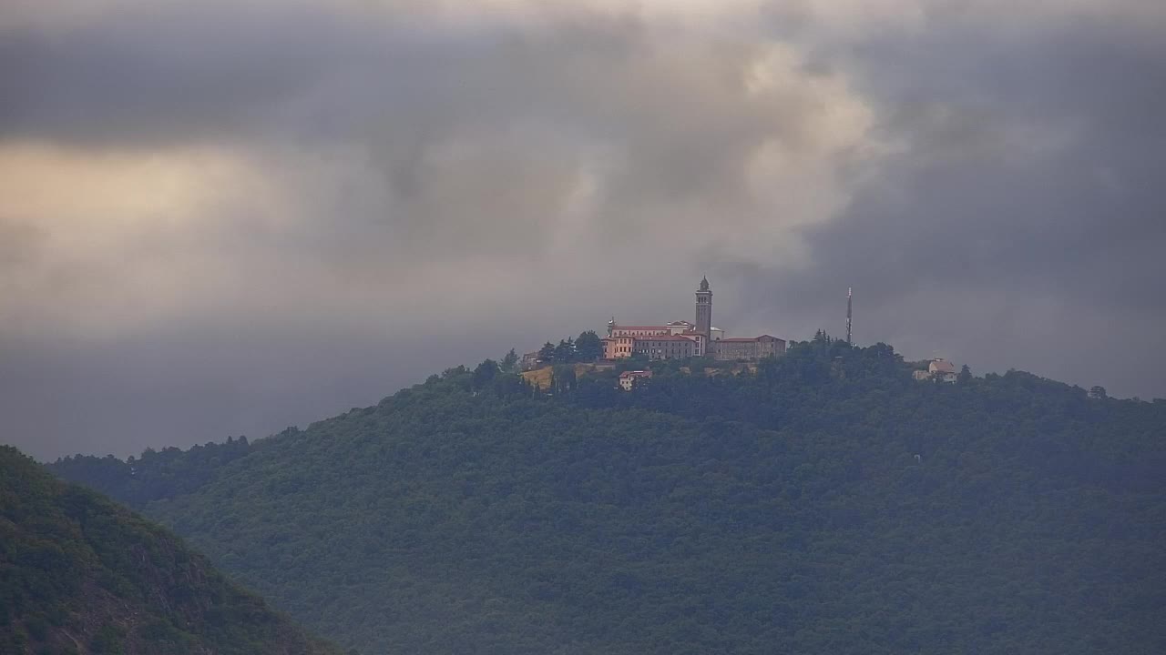 Nova Gorica und Görz: Atemberaubende Aussicht vom Franziskanerkloster Kostanjevica