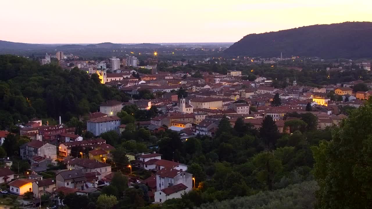 Nova Gorica et Gorizia : Vue Imprenable depuis le Monastère Franciscain de Kostanjevica