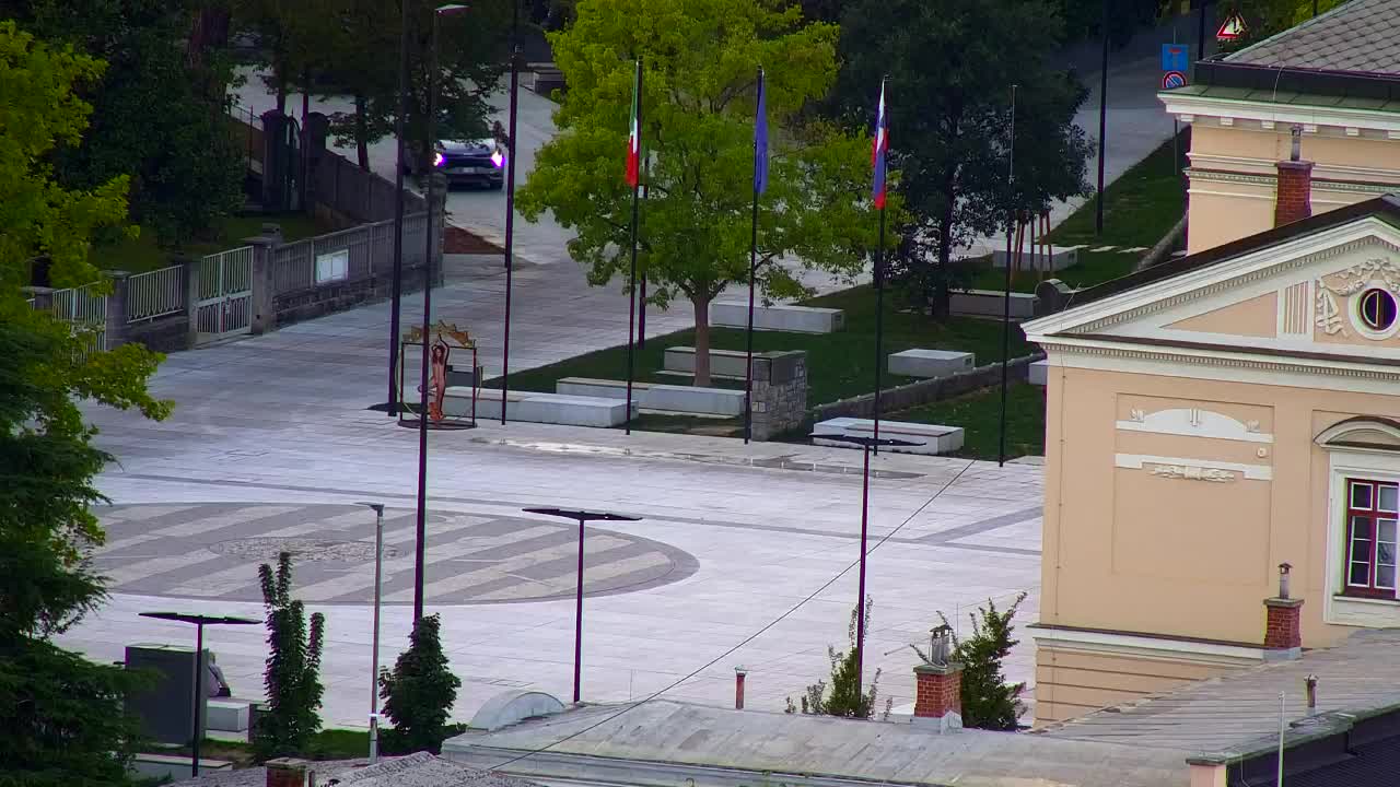 Nova Gorica in Gorica: Čudovit Razgled iz Frančiškanskega Samostana Kostanjevica