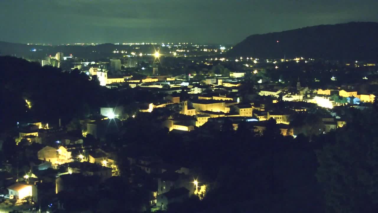 Nova Gorica i Gorica: Prekrasan Pogled iz Franjevačkog Samostana Kostanjevica