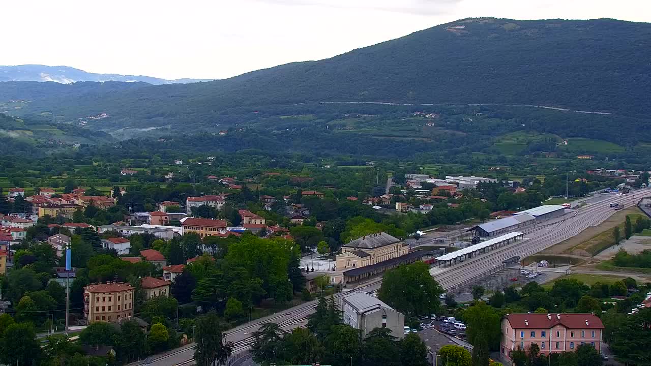 Nova Gorica und Görz: Atemberaubende Aussicht vom Franziskanerkloster Kostanjevica