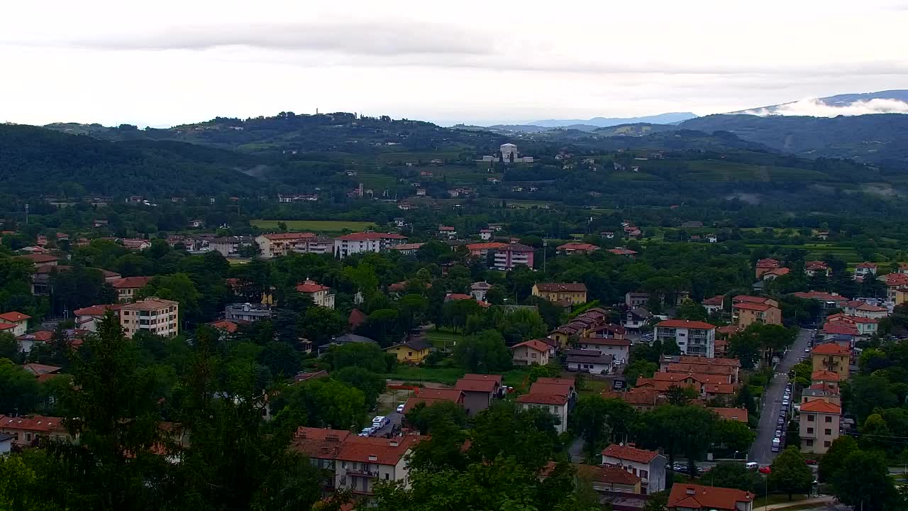 Nova Gorica und Görz: Atemberaubende Aussicht vom Franziskanerkloster Kostanjevica
