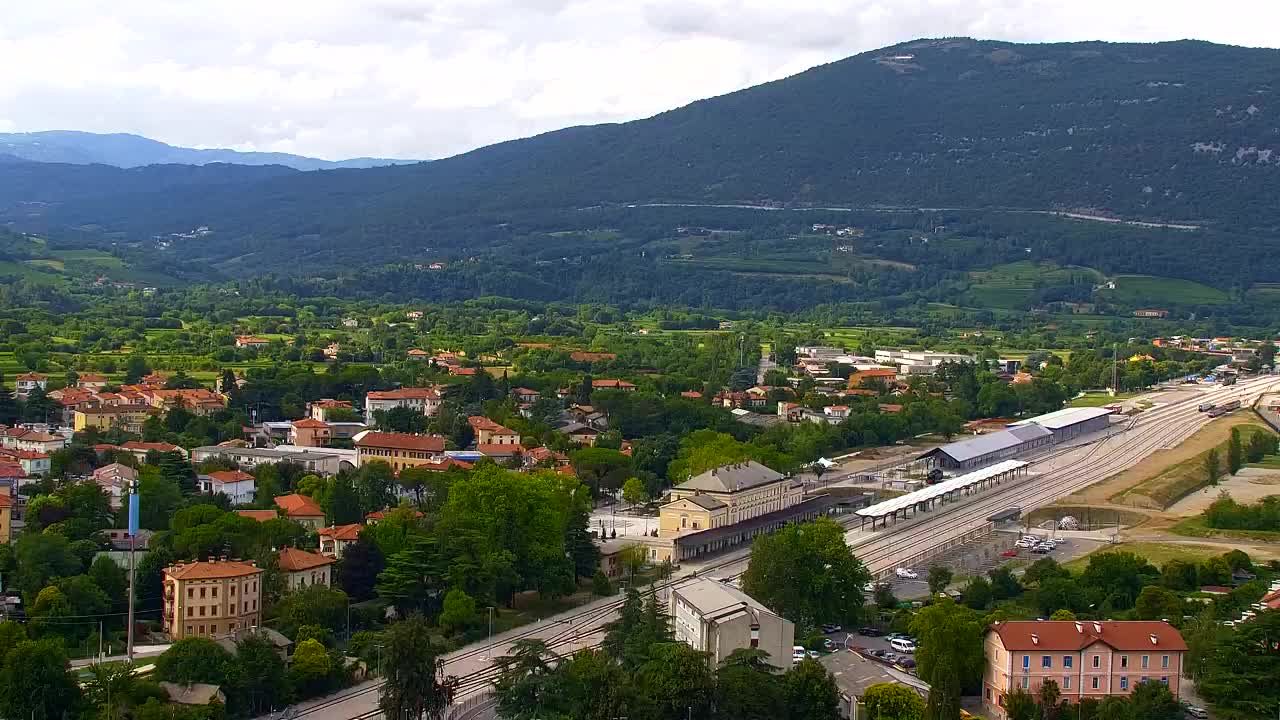 Nova Gorica und Görz: Atemberaubende Aussicht vom Franziskanerkloster Kostanjevica