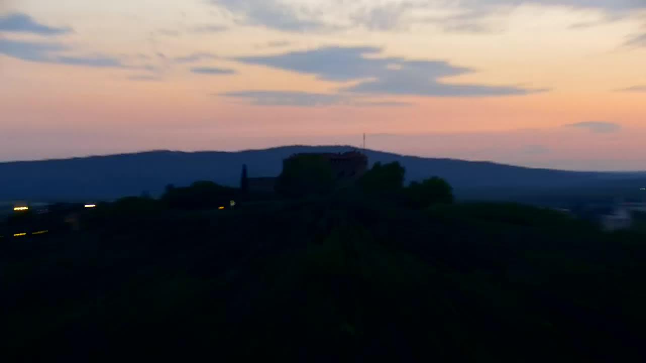 Nova Gorica e Gorizia: Panorama Mozzafiato dal Convento Francescano di Castagnevizza