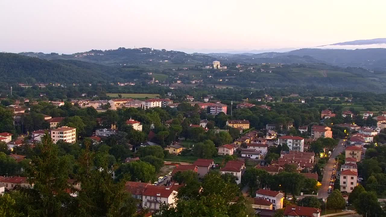 Nova Gorica et Gorizia : Vue Imprenable depuis le Monastère Franciscain de Kostanjevica
