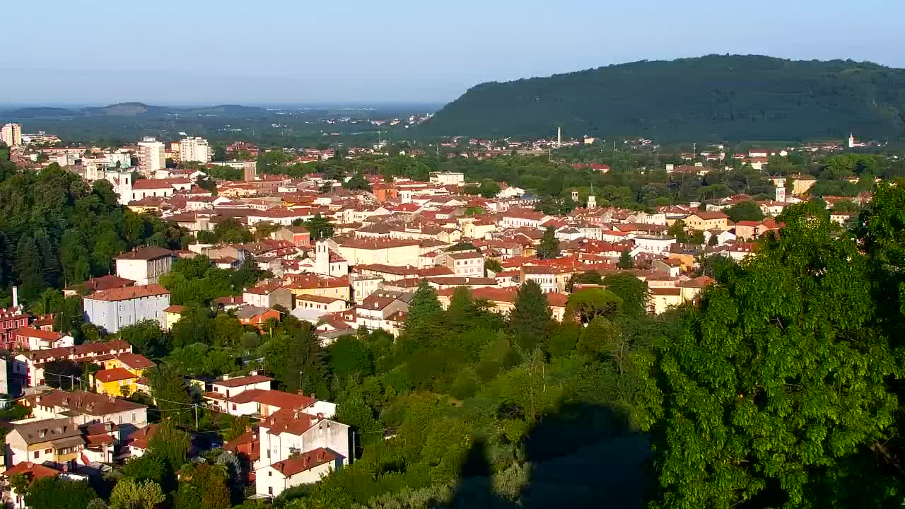 Nova Gorica et Gorizia : Vue Imprenable depuis le Monastère Franciscain de Kostanjevica