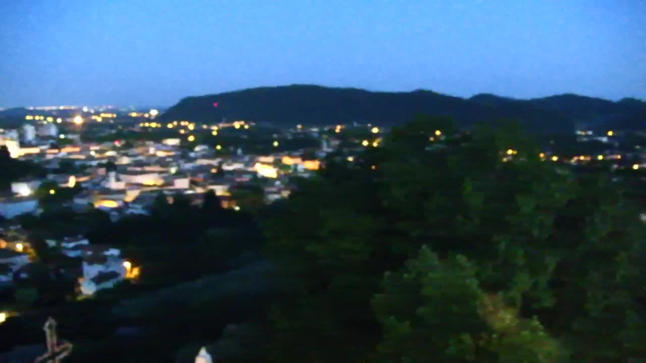 Nova Gorica und Görz: Atemberaubende Aussicht vom Franziskanerkloster Kostanjevica