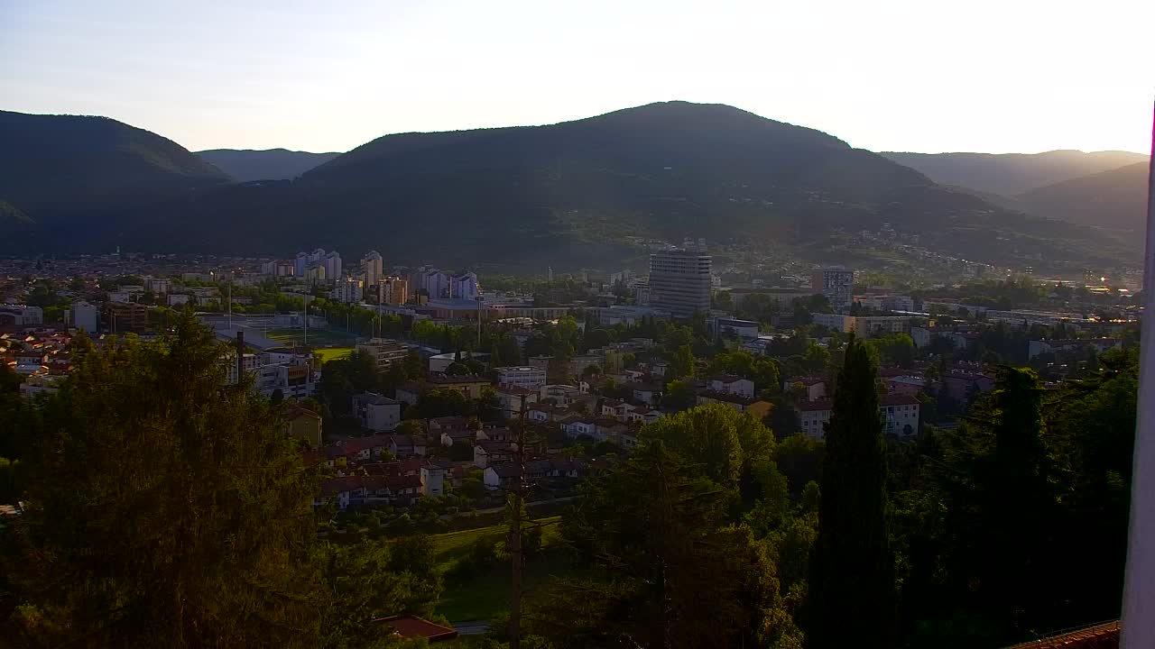 Nova Gorica y Gorizia: Impresionantes Vistas desde el Monasterio Franciscano de Kostanjevica
