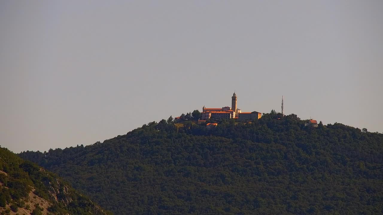 Nova Gorica und Görz: Atemberaubende Aussicht vom Franziskanerkloster Kostanjevica