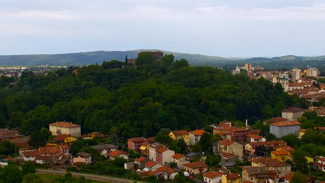 Nova Gorica und Görz: Atemberaubende Aussicht vom Franziskanerkloster Kostanjevica