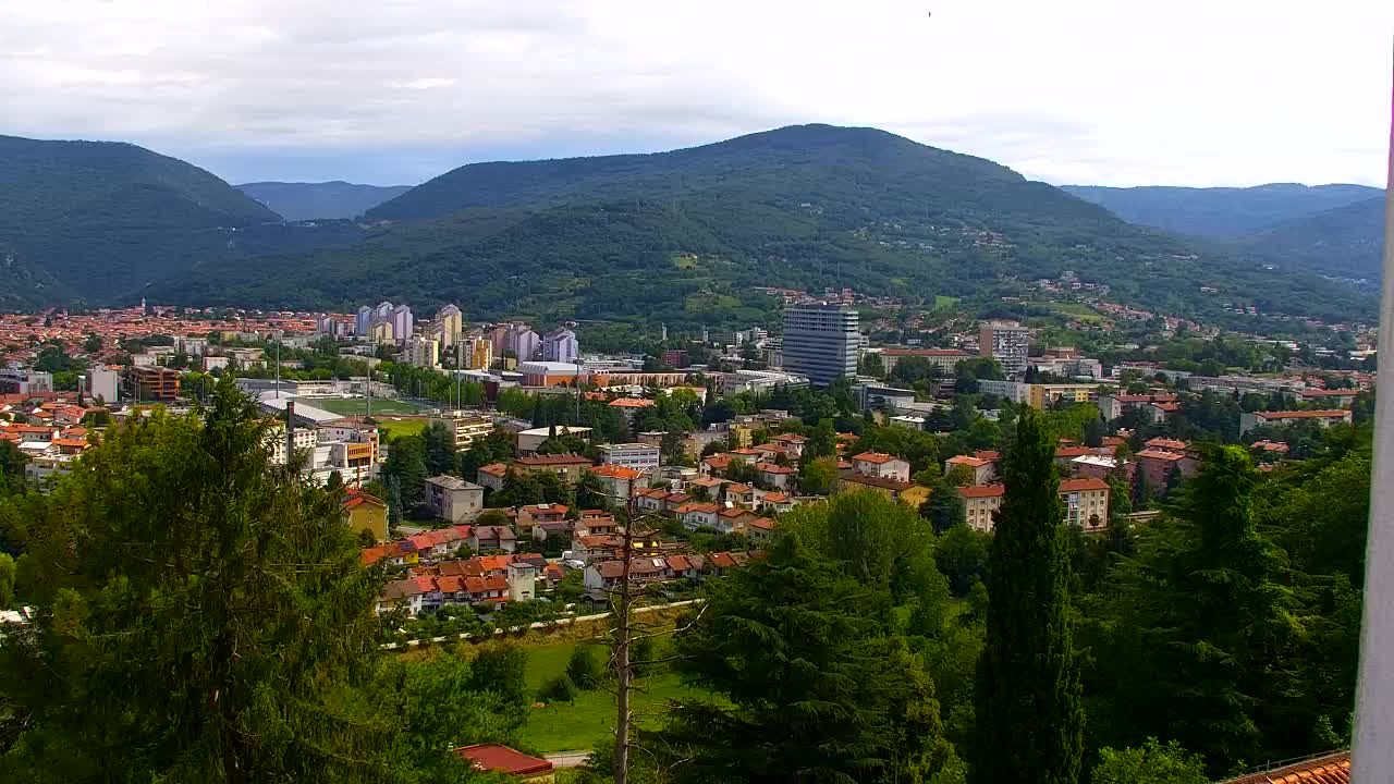 Nova Gorica in Gorica: Čudovit Razgled iz Frančiškanskega Samostana Kostanjevica