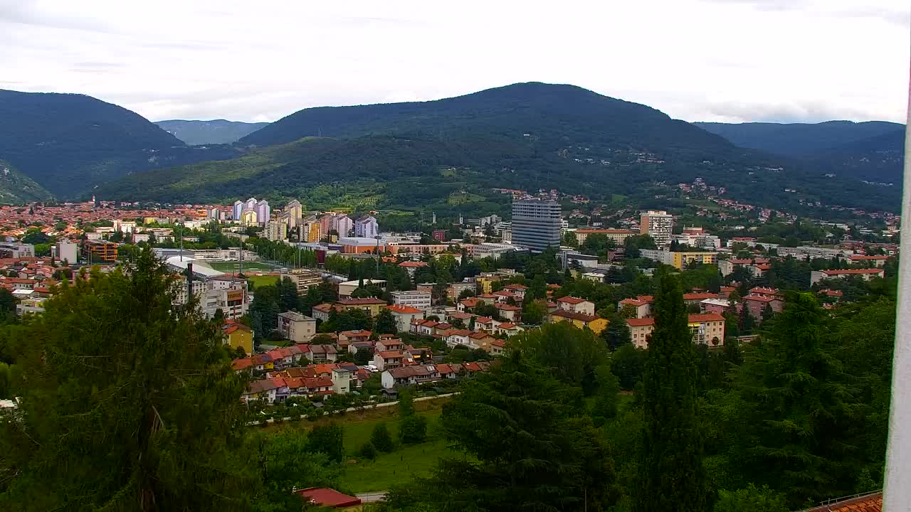 Nova Gorica und Görz: Atemberaubende Aussicht vom Franziskanerkloster Kostanjevica
