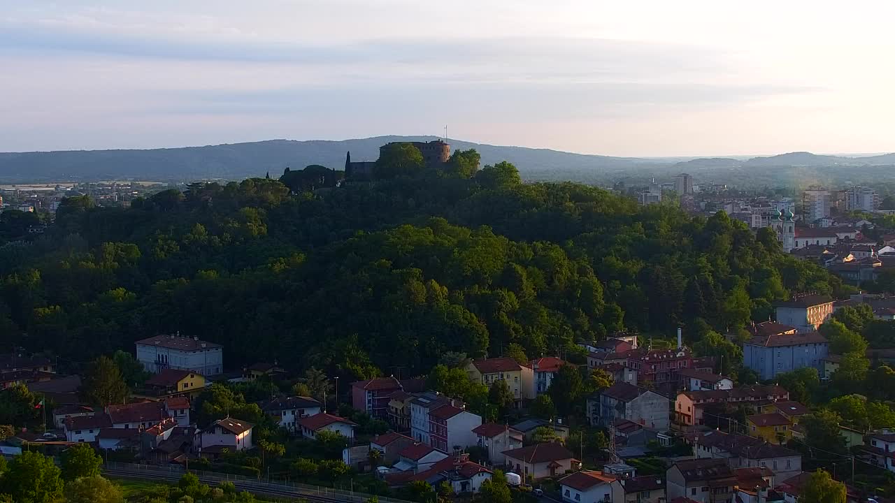 Nova Gorica und Görz: Atemberaubende Aussicht vom Franziskanerkloster Kostanjevica