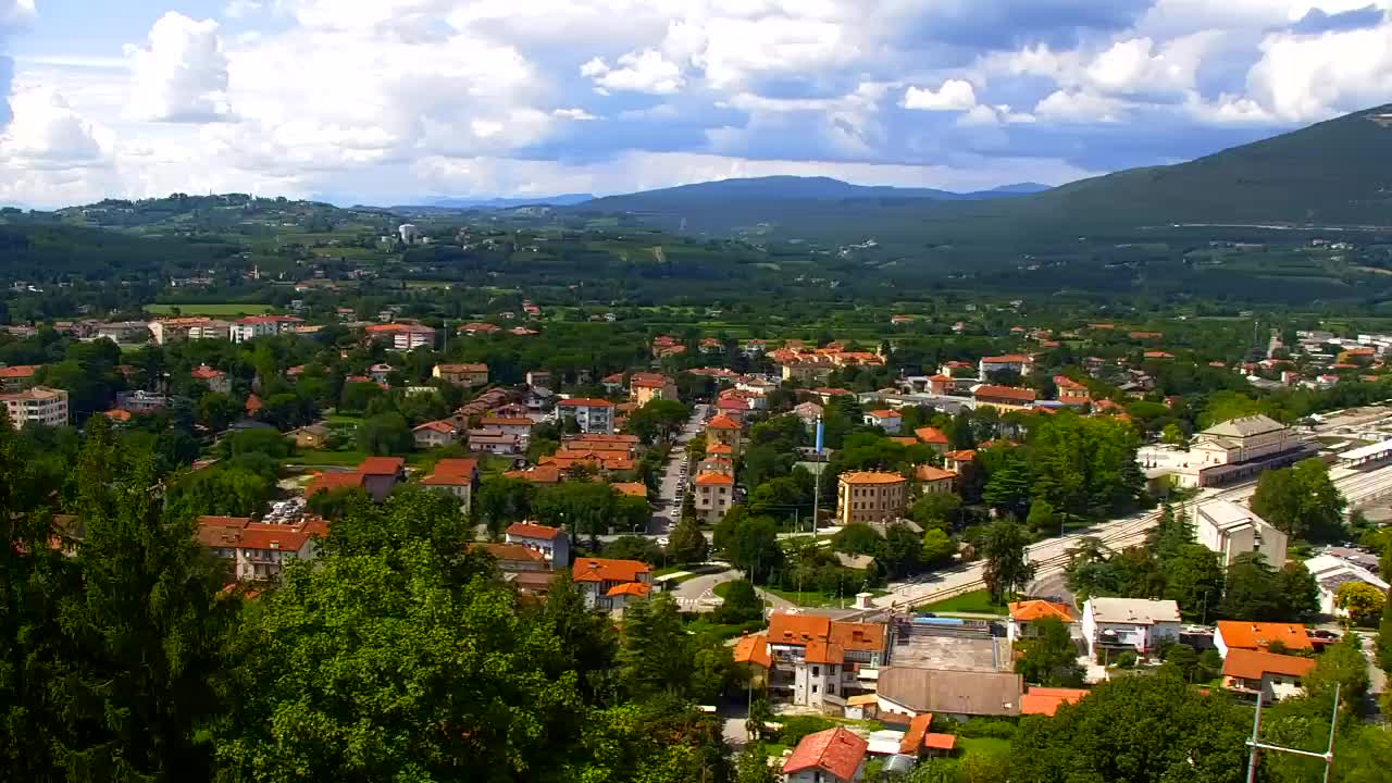 Nova Gorica in Gorica: Čudovit Razgled iz Frančiškanskega Samostana Kostanjevica