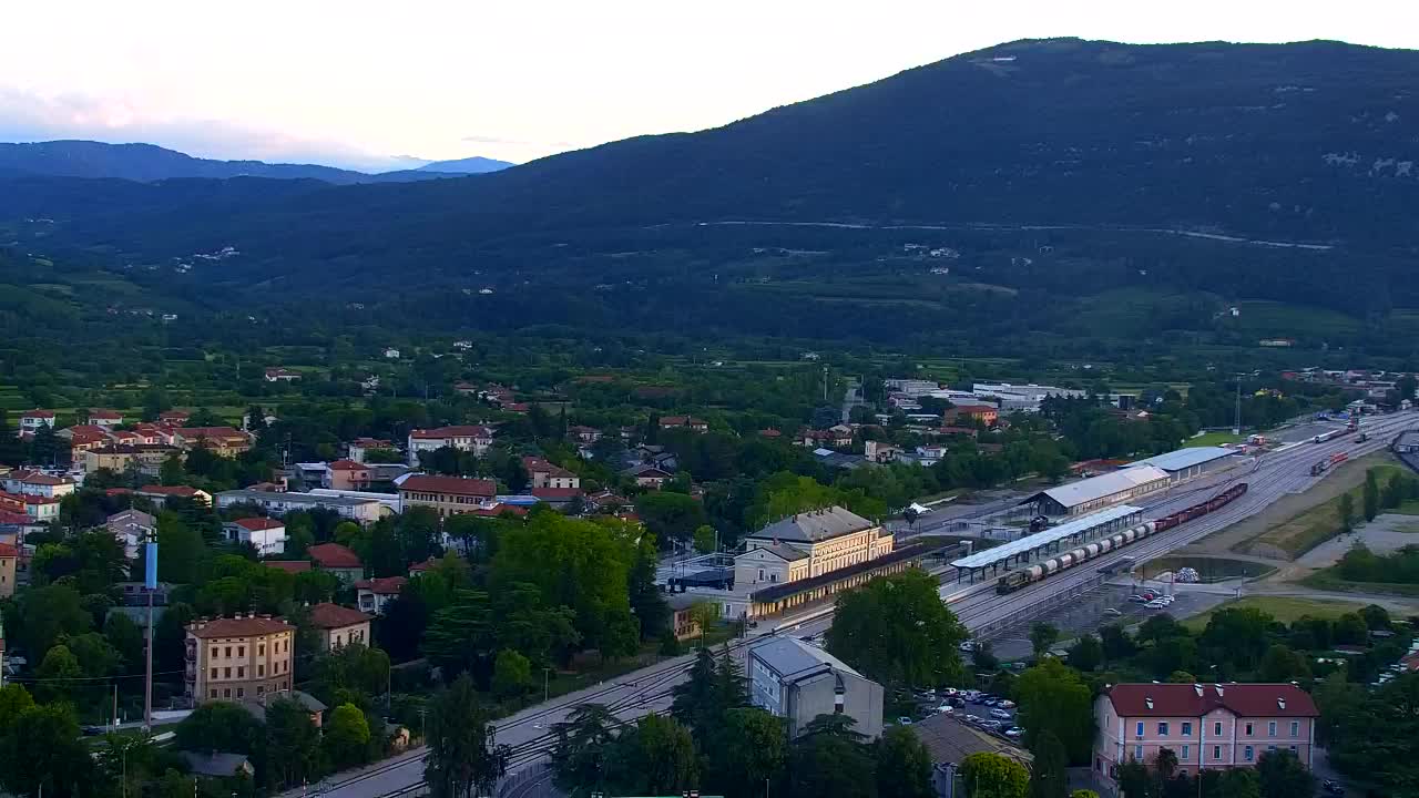 Nova Gorica und Görz: Atemberaubende Aussicht vom Franziskanerkloster Kostanjevica
