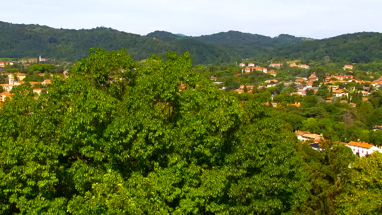 Nova Gorica e Gorizia: Panorama Mozzafiato dal Convento Francescano di Castagnevizza