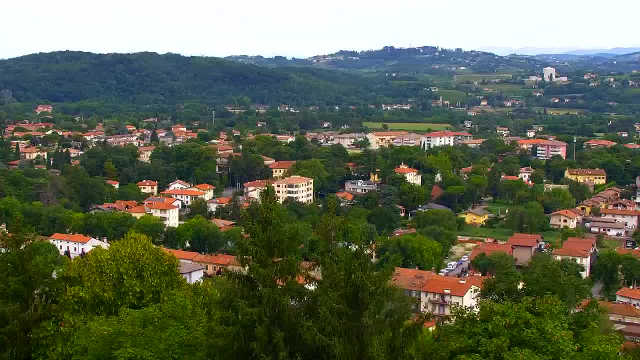 Nova Gorica i Gorica: Prekrasan Pogled iz Franjevačkog Samostana Kostanjevica