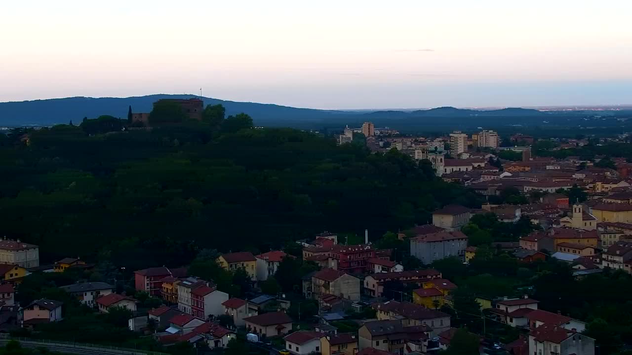 Nova Gorica et Gorizia : Vue Imprenable depuis le Monastère Franciscain de Kostanjevica
